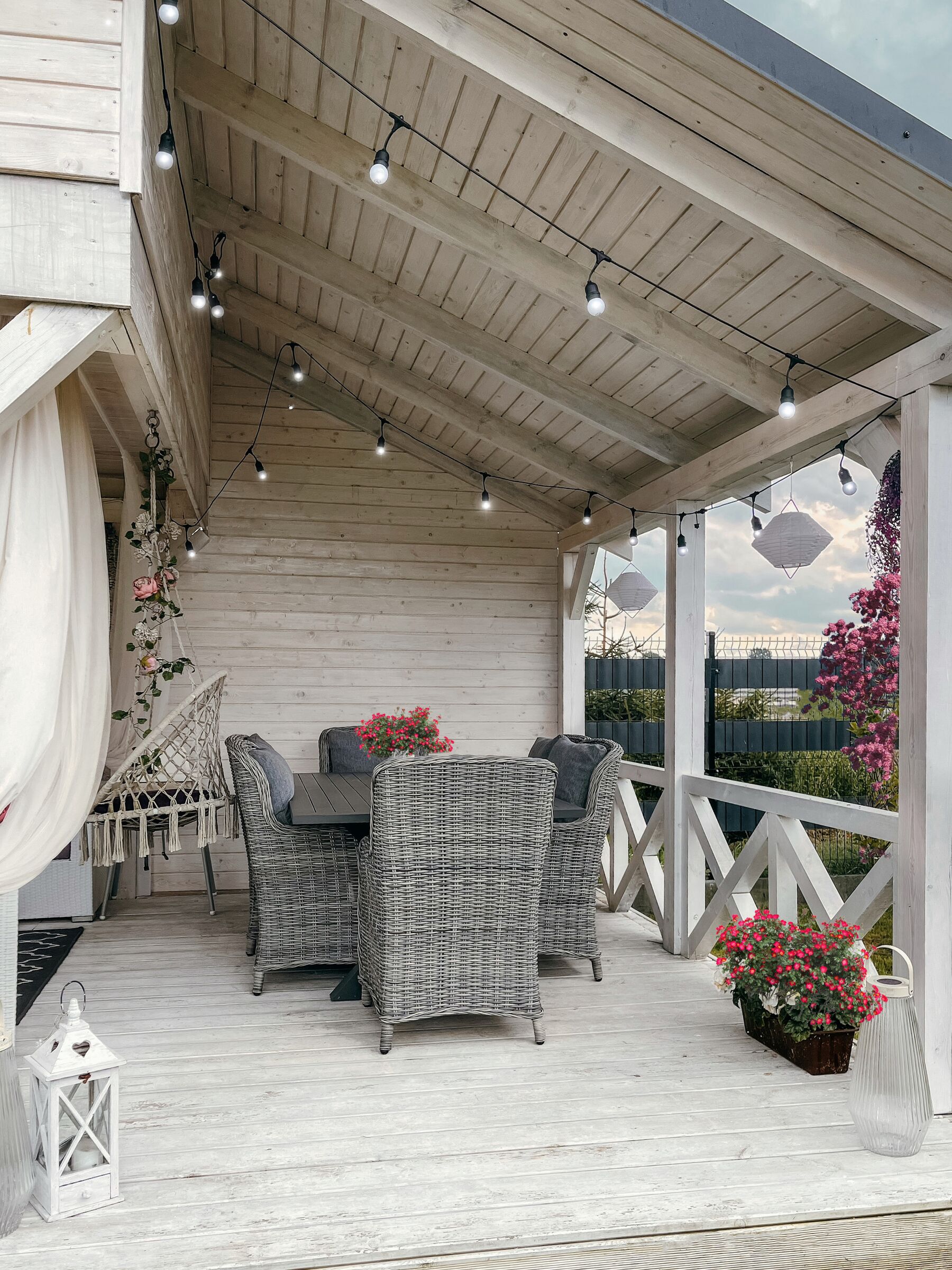 Tuinmeubelset van Mirello – Inclusief kussenset
