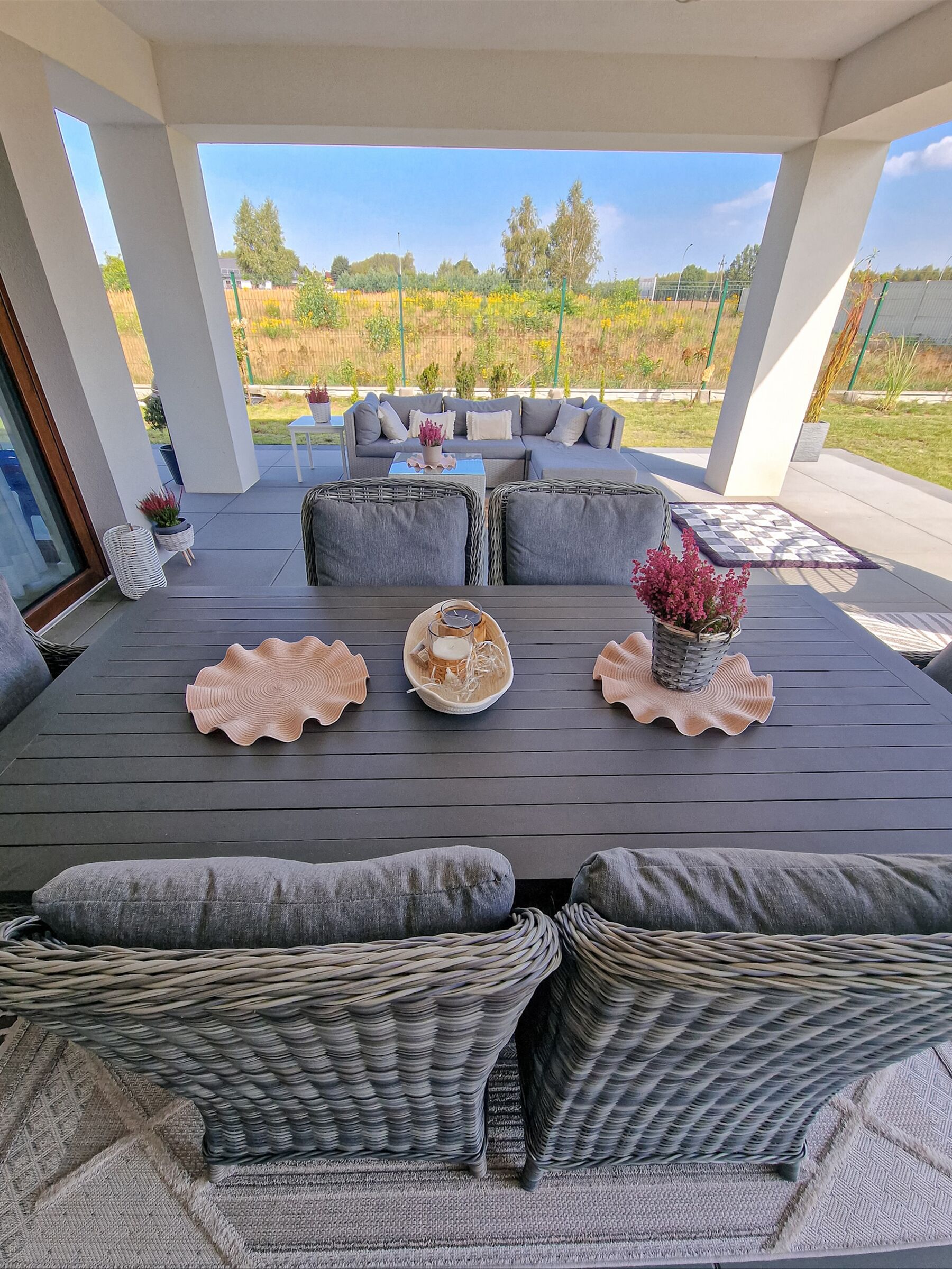 Tuinmeubelset van Mirello – Inclusief kussenset